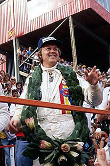 Ronnie Peterson efter segern på Kyalami 1978