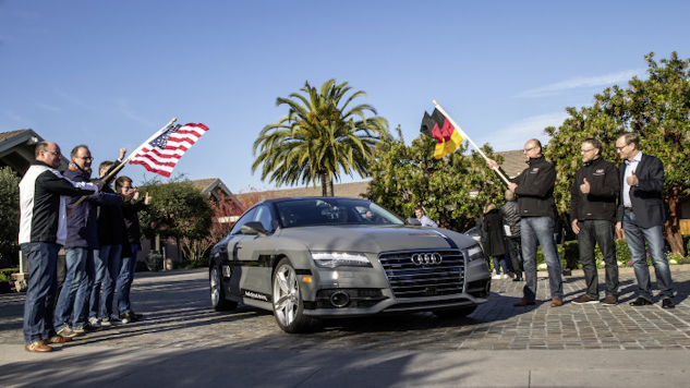 Självkörande Audi A7 på väg från Silicon Valley till CES 2015 i Las Vegas.